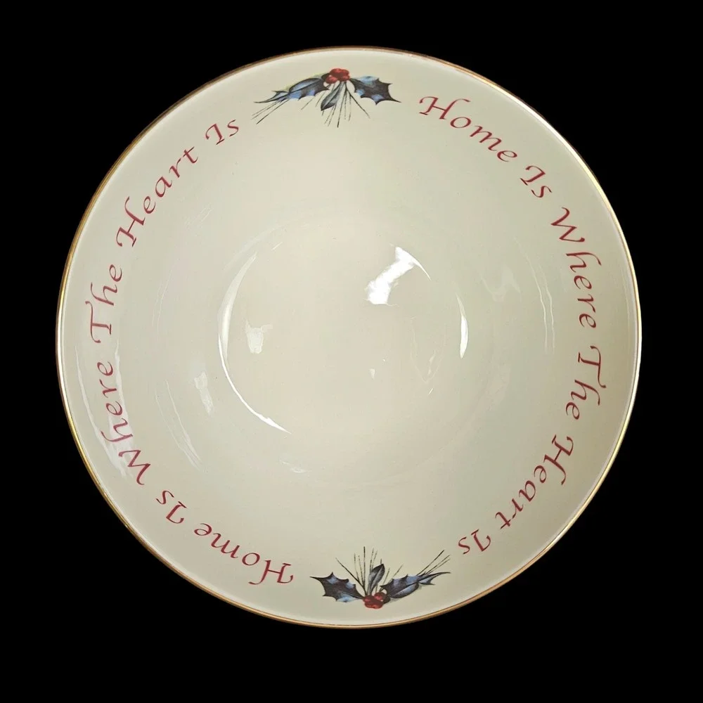 Lenox Winter Greetings Serving Bowl Sentiment Home is Where Round McClung Box